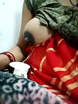 Snapshot of mantraverma chatting on March 15, 7:14 am mantraverma online show from March 15, 7:14 am