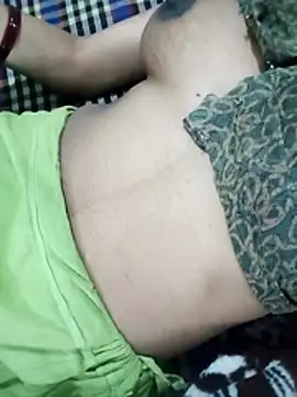 Snapshot of mantraverma chatting on March 19, 4:22 pm mantraverma online show from March 19, 4:22 pm