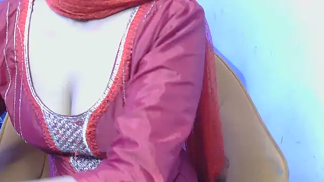 bold-smirthii online show from June 11, 4:54 am