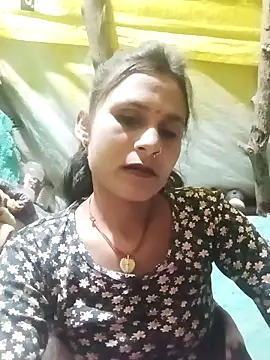 Snapshot of Cuty_priti chatting on April 2, 5:10 pm Cuty priti online show from April 2, 5:10 pm