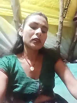 Snapshot of Cuty_priti chatting on April 3, 4:49 pm Cuty priti online show from April 3, 4:49 pm