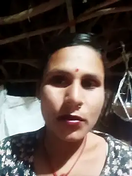 Snapshot of Cuty_priti chatting on April 17, 5:16 pm Cuty priti online show from April 17, 5:16 pm