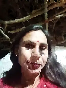 Snapshot of Cuty_priti chatting on April 22, 5:14 pm Cuty priti online show from April 22, 5:14 pm