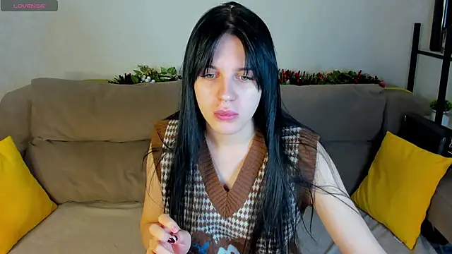 Lilith Wholsh online show from January 17, 7:46 am