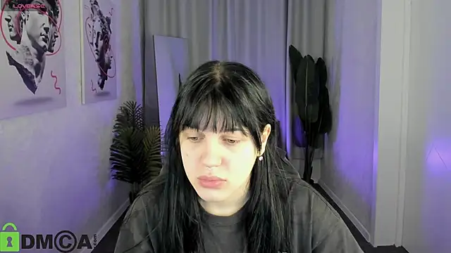 Lilith Wholsh online show from February 11, 1:54 am