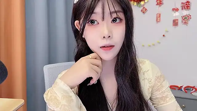 smalldaisy online show from February 28, 2:23 am