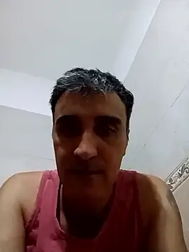 Snapshot of damisexhot chatting on January 7, 3:31 am damisexhot online show from January 7, 3:31 am