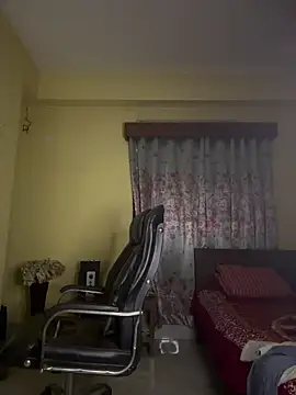 tooexpensive online show from March 14, 5:07 pm