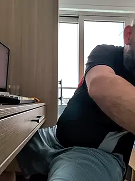 Hairy bear86 online show from February 23, 7:11 pm