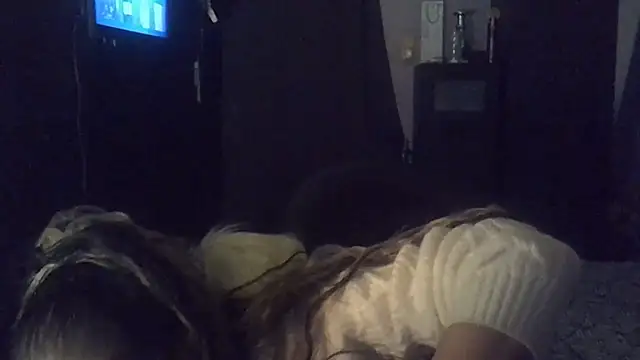 Snapshot of labelgecoquine chatting on January 2, 8:46 pm labelgecoquine online show from January 2, 8:46 pm