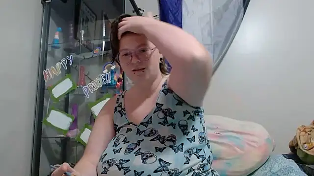 Pupghostt online show from June 19, 1:26 pm