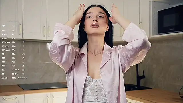 Snapshot of TyraEspina chatting on January 12, 9:09 pm TyraEspina online show from January 12, 9:09 pm