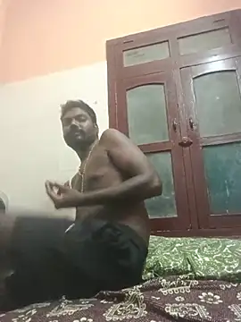 Tamilpaiyan07 online show from August 6, 8:44 pm