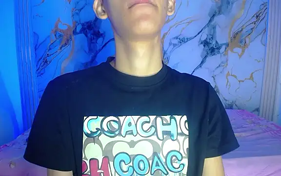 Snapshot of Hot_Max_1 chatting on January 6, 11:36 am Hot Max 1 online show from January 6, 11:36 am