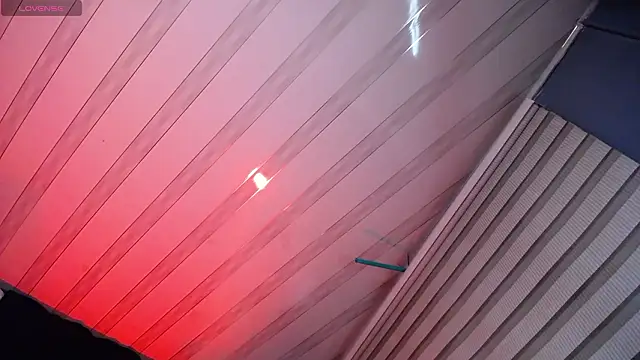 Emilyy05  online show from January 15, 3:11 am