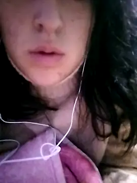 Snapshot of vanNe78 chatting on February 20, 4:40 pm vanNe78 online show from February 20, 4:40 pm