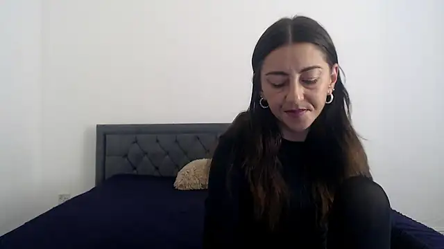 Stella John online show from September 13, 7:08 am