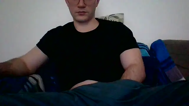 luke25bwc online show from March 30, 2:56 am