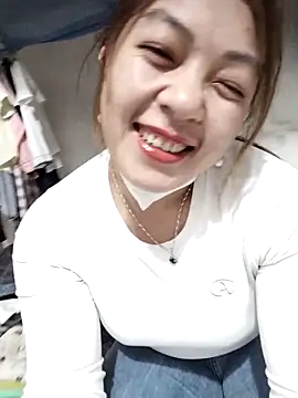 Lucky cutee online show from December 20, 4:58 pm