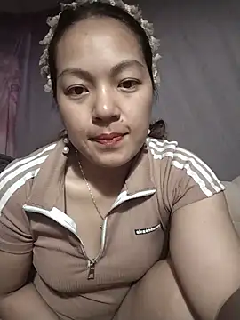 Lucky cutee online show from June 2, 12:45 am