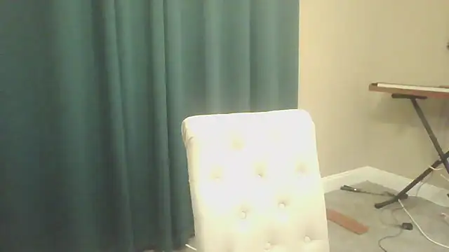 MaliaSkye online show from December 20, 4:52 am