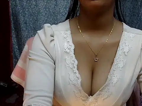 Snapshot of cute_Dirty_Diva chatting on April 13, 3:12 am cute Dirty Diva online show from April 13, 3:12 am
