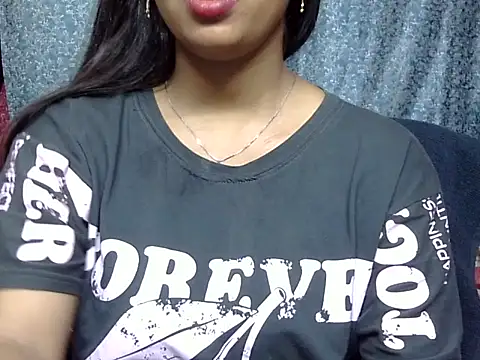 Snapshot of cute_Dirty_Diva chatting on May 18, 5:13 am cute Dirty Diva online show from May 18, 5:13 am