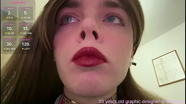 Snapshot of tasty_stranger_aishe chatting on April 29, 4:38 am tasty stranger aishe online show from April 29, 4:38 am