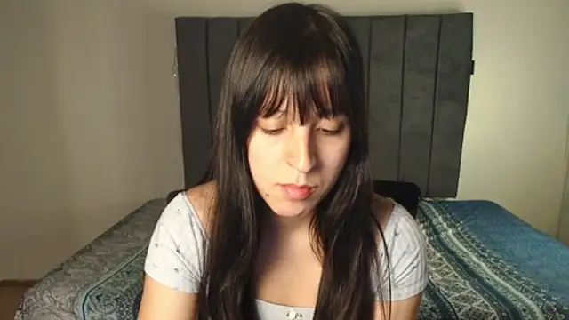 Snapshot of Sofii_unicorn chatting on March 1, 10:23 pm Sofii unicorn online show from March 1, 10:23 pm