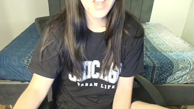 Snapshot of Sofii_unicorn chatting on March 29, 1:44 pm Sofii unicorn online show from March 29, 1:44 pm