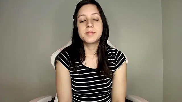 Snapshot of Sofii_unicorn chatting on July 3, 8:26 pm Sofii unicorn online show from July 3, 8:26 pm