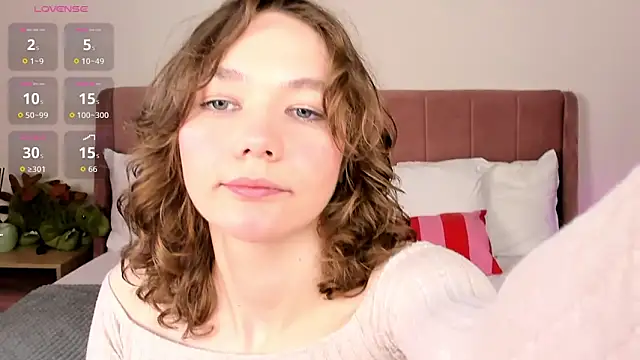 Snapshot of NovaEva_ chatting on April 26, 12:08 am NovaEva online show from April 26, 12:08 am