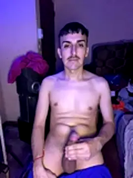 Snapshot of zolorzarafael chatting on December 22, 6:54 am zolorzarafael online show from December 22, 6:54 am