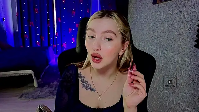 Eva Vibe  online show from March 4, 5:46 am