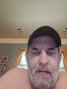 FragrantToe529 online show from June 8, 1:44 pm
