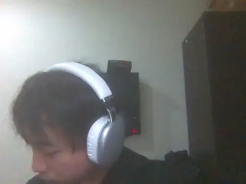 AJIJI1010 online show from December 21, 5:31 pm