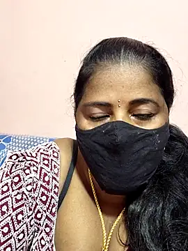 Snapshot of siri_tamiltelugu chatting on February 13, 12:50 am siri tamiltelugu online show from February 13, 12:50 am