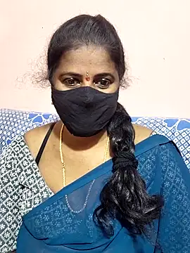 Snapshot of siri_tamiltelugu chatting on February 15, 7:38 am siri tamiltelugu online show from February 15, 7:38 am