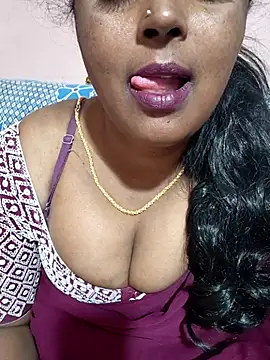 Snapshot of siri_tamiltelugu chatting on February 26, 12:20 am siri tamiltelugu online show from February 26, 12:20 am