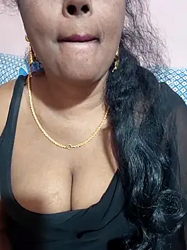 Snapshot of siri_tamiltelugu chatting on March 7, 4:26 pm siri tamiltelugu online show from March 7, 4:26 pm