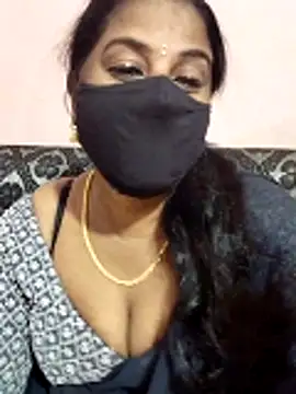 Snapshot of siri_tamiltelugu chatting on March 19, 2:37 am siri tamiltelugu online show from March 19, 2:37 am