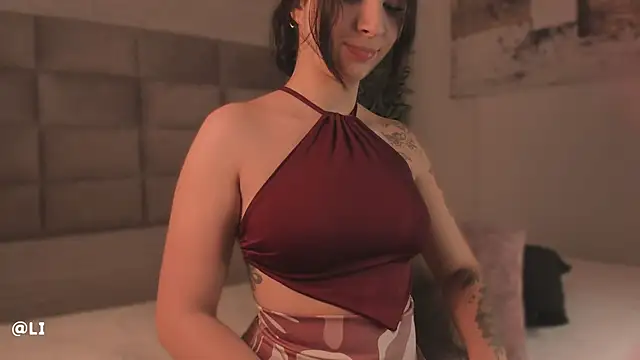 Snapshot of Lilith_Sage_ chatting on April 29, 7:53 pm Lilith Sage online show from April 29, 7:53 pm