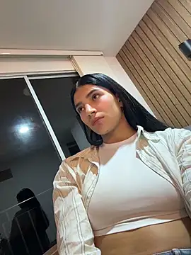 Ema Rose  online show from May 31, 4:09 am
