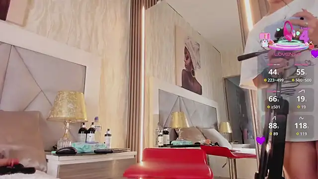 Laylaa- online show from January 14, 5:46 am