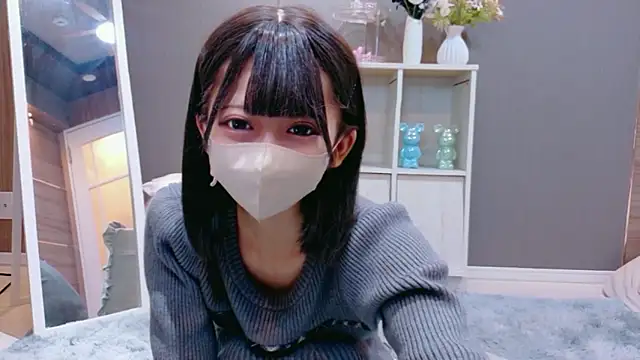Snapshot of Kiki-jpn chatting on April 3, 9:51 am Kiki-jpn online show from April 3, 9:51 am