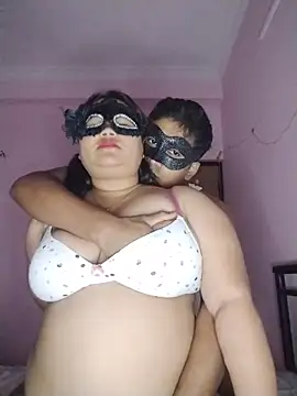 DesiSeductress online show from March 26, 6:24 pm