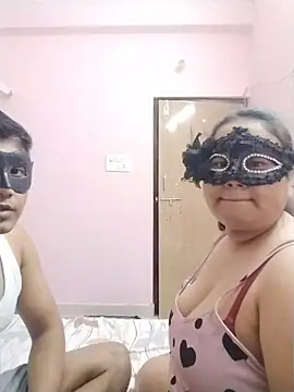 DesiSeductress online show from July 16, 6:03 pm