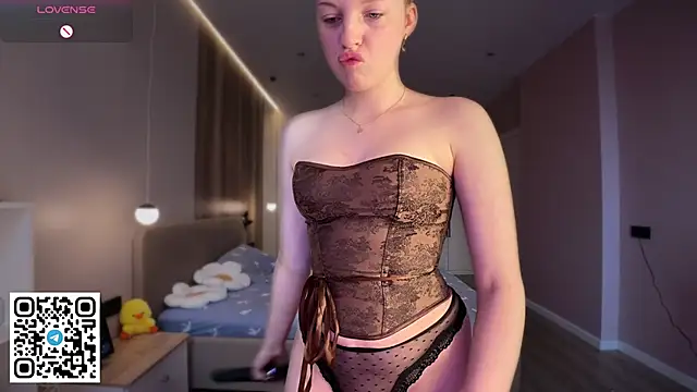 steffi meoww online show from May 23, 8:51 am