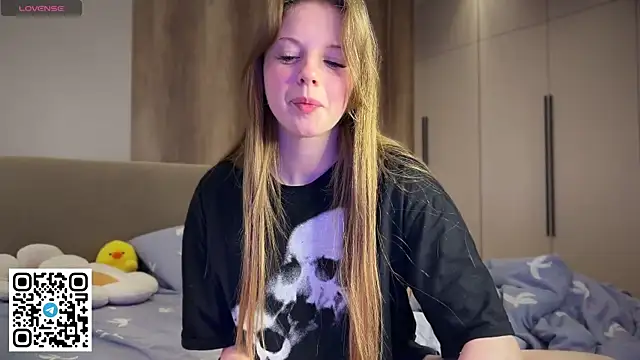 steffi meoww online show from June 2, 12:45 am