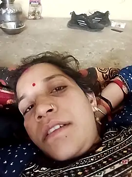 Karishma singh online show from January 18, 8:34 pm